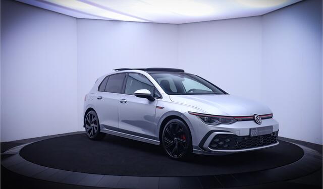 Volkswagen GOLF 2.0GTI Dsg. IQ LIGHTS PANO/NAVI/APP CONNECT/STUUR+STOELVERW./ACC/BLINDSPOT/CAMERA/LMV 18''