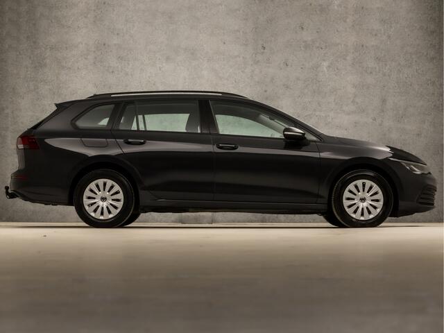 Volkswagen GOLF Variant 1.0 TSI Premium (APPLE CARPLAY, GROOT NAVI, ADAPTIVE CRUISE, TREKHAAK ELEKTRISCH, KEYLESS START, SPORTSTOELEN, DAB+, LED KOPLAMPEN, NIEUWE APK, NIEUWSTAAT)