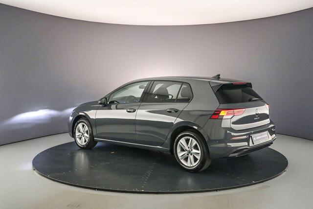 Volkswagen GOLF Life 1.5 eTSI 130pk DSG Automaat Adaptive cruise control, Stuurwiel verwarmd, Achteruitrijcamera, App connect, Parkeersensoren, Airco, DAB, Radio, LED koplampen