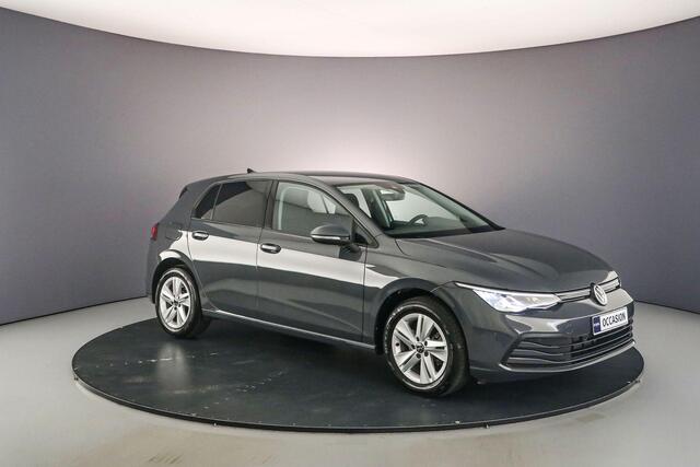 Volkswagen GOLF Life 1.5 eTSI 130pk DSG Automaat Adaptive cruise control, Stuurwiel verwarmd, Achteruitrijcamera, App connect, Parkeersensoren, Airco, DAB, Radio, LED koplampen