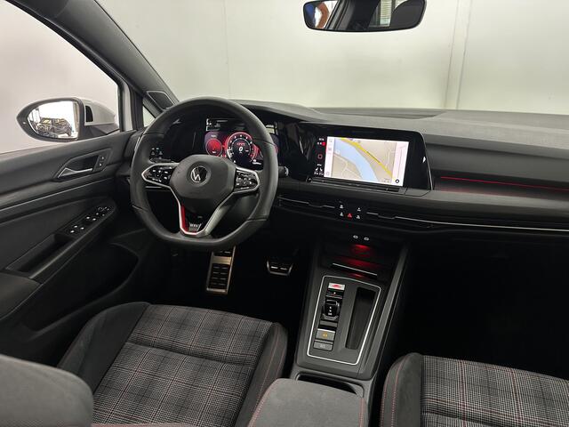 Volkswagen GOLF 2.0 TSI GTI / Pano / H&K / HUD / DCC / Camera