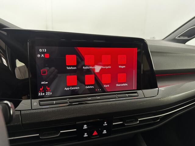 Volkswagen GOLF 2.0 TSI GTI / Pano / H&K / HUD / DCC / Camera