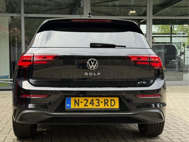 Volkswagen GOLF 1.0 eTSI AUT. *!* IQ LED/ 18 INCH/ MASSAGE/ CAMERA/ PRIVACY GLAS *!*
