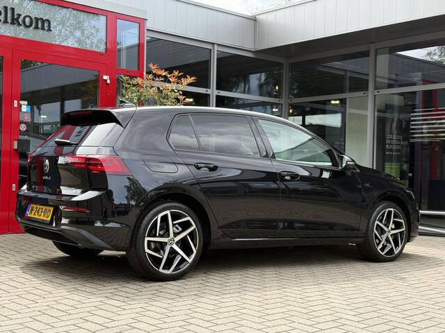 Volkswagen GOLF 1.0 eTSI AUT. *!* IQ LED/ 18 INCH/ MASSAGE/ CAMERA/ PRIVACY GLAS *!*