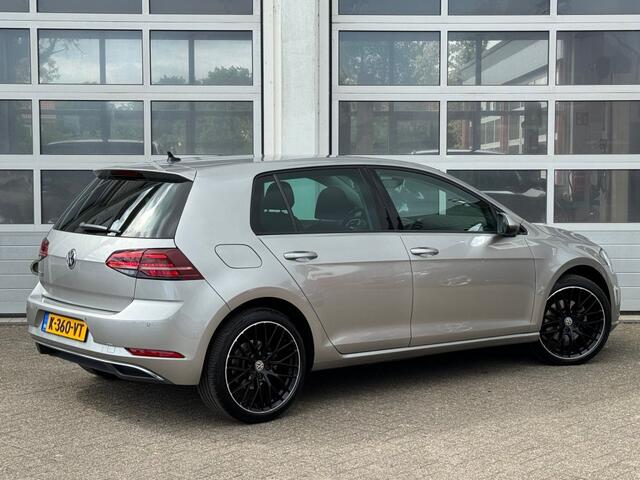 Volkswagen GOLF 1.5 TSI HL BNS R