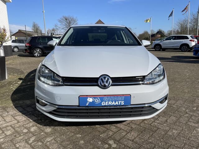Volkswagen GOLF 1.5 TSI Highline 150 PK | Virtual Cockpit, Parkeersensoren V+A, Apple CarPlay/Android Auto, Adapt. Cruise Control, Lichmetalen velgen 16", zeer luxe!