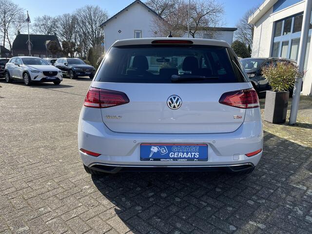 Volkswagen GOLF 1.5 TSI Highline 150 PK | Virtual Cockpit, Parkeersensoren V+A, Apple CarPlay/Android Auto, Adapt. Cruise Control, Lichmetalen velgen 16", zeer luxe!
