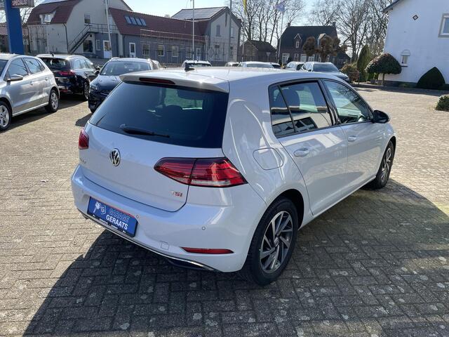 Volkswagen GOLF 1.5 TSI Highline 150 PK | Virtual Cockpit, Parkeersensoren V+A, Apple CarPlay/Android Auto, Adapt. Cruise Control, Lichmetalen velgen 16", zeer luxe!