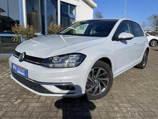 volkswagen-golf-1.5-tsi-highline-15