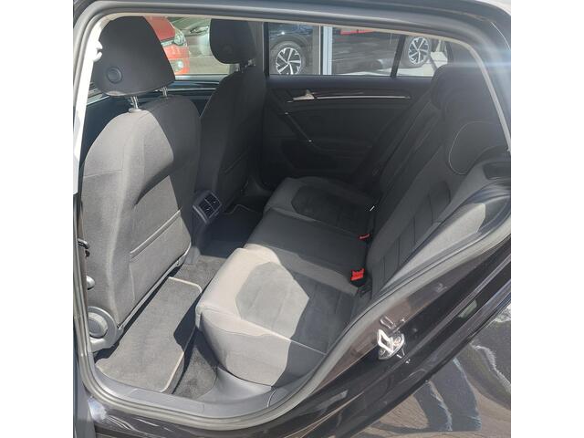 Volkswagen GOLF 1.5 TSI Highline