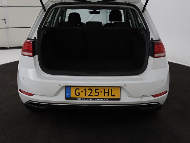 Volkswagen GOLF 1.0 TSI Comfortline | 1e eigenaar | Carplay | Adaptive cruise | Navigatie | Climate control | Parkeerhulp | Bluetooth