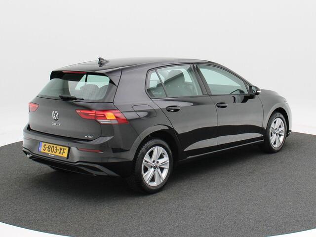 Volkswagen GOLF 1.0 eTSi 110 Pk Automaat Life | Adaptive Cruise Control | Climate Control | Parkeersensoren | Navigatie | Carplay | 68.916 Km!!