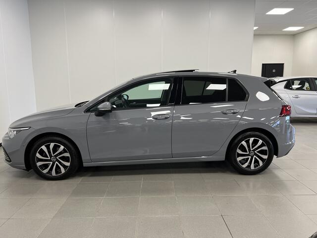 Volkswagen GOLF 2.0 TDI 150PK AUTOMAAT/ ACTIVE Business / Panodak / Camera / Head-up /