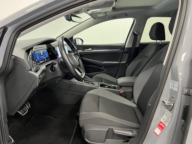 Volkswagen GOLF 2.0 TDI 150PK AUTOMAAT/ ACTIVE Business / Panodak / Camera / Head-up /