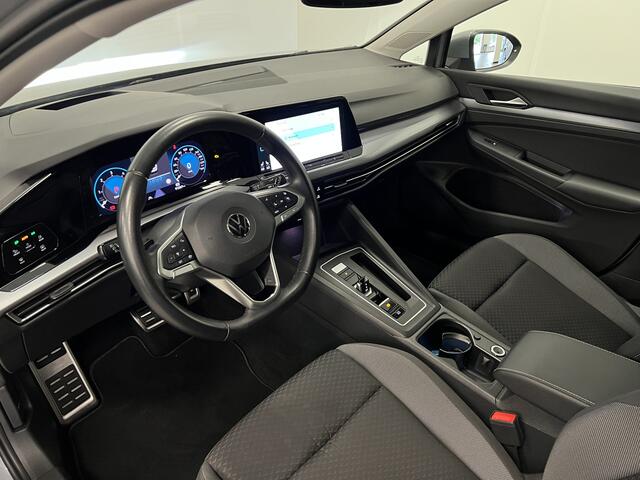 Volkswagen GOLF 2.0 TDI 150PK AUTOMAAT/ ACTIVE Business / Panodak / Camera / Head-up /