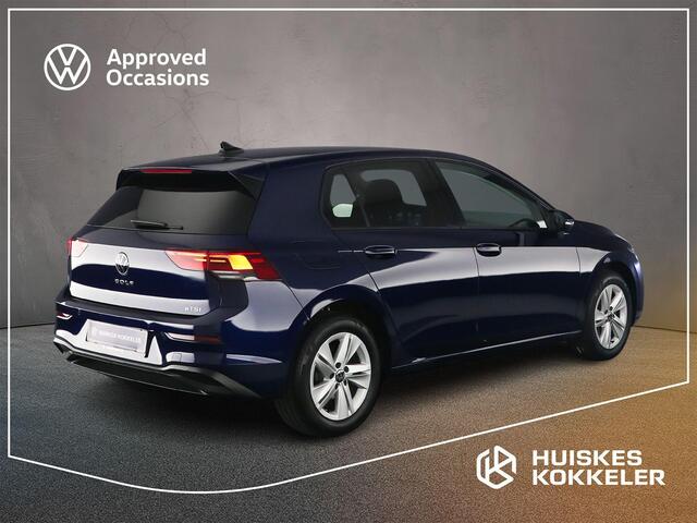 Volkswagen GOLF Life 1.5 eTSI 130pk DSG Automaat Adaptive cruise control, Achteruitrijcamera, Stoelverwarming, App connect, Parkeersensoren, Airco, Stuurwiel verwarmd