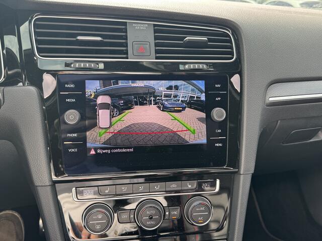 Volkswagen GOLF 2.0 TSI GTI TCR / Akrapovic / Panoramadak / Camera / 19'' / Leder / Navigatie / Keyless / Dynaudio / Dodehoek / Stoelverwarming / DAB / ACC