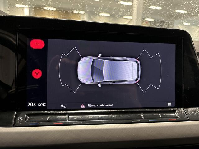 Volkswagen GOLF 1.0 eTsi 110pk DSG Life · Apple/Android Car Play · Navigatie · P-Sensoren · Sfeerverlichting · DAB · 16'' Inch · Garantie t/m 14-03-2027 of 100.000km