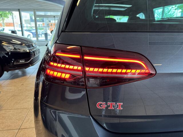 Volkswagen GOLF 2.0 TSI GTI Performance Virtual Pano Keyless