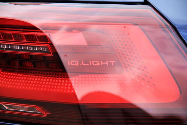 Volkswagen GOLF 1.4 eHybrid GTE Pano | Head up | IQ lights | Camera's | Full option | BTW Voertuig