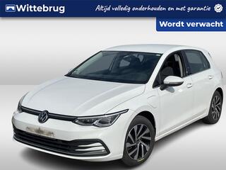 volkswagen-golf-1.4-ehybrid-204pk-d