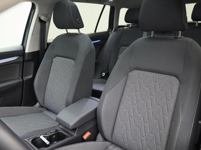 Volkswagen GOLF Variant 1.5eTSI/116PK Life DSG · Navigatie · App connect · Camera + Parkeersensoren · Garantie tot juli 2029 of 100000km