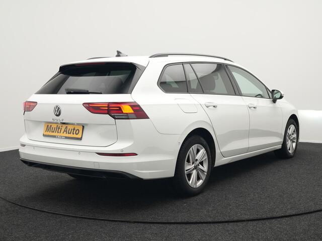 Volkswagen GOLF Variant 1.5 TSI Life Business 131pk | Adaptive Cruise | Camera | Alcantara Sportstoelen Verwarmd | IQ Light | Stuurverwaming | Sfeerverlichting | Parkassist | Apple Carplay |