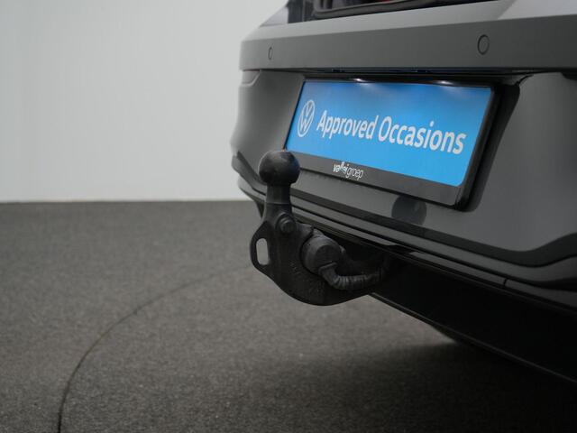 Volkswagen GOLF 1.4 245 pk DSG eHybrid GTE | Panoramadak | Trekhaak | Leder | Geheugenstoel | IQ Light | Stoelventilatie | Achteruitrijcamera