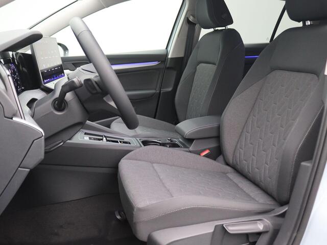 Volkswagen GOLF 1.5 eHybrid Life Edition 204pk DSG Adaptieve Cruise Controle, Navi via Apple Carplay/Android Auto, Achteruitrijcamera, Stoel-Stuurverwarming, Keyless, 17" LM Velgen