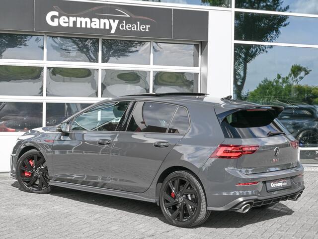 Volkswagen GOLF 2.0 TSI 300PK GTI Clubsport Pano HuD IQ H&K Stoelkoeling