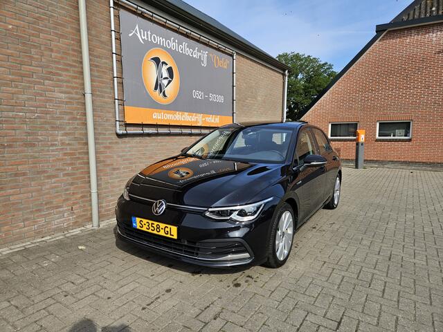 Volkswagen GOLF 1.5 eTSI Style