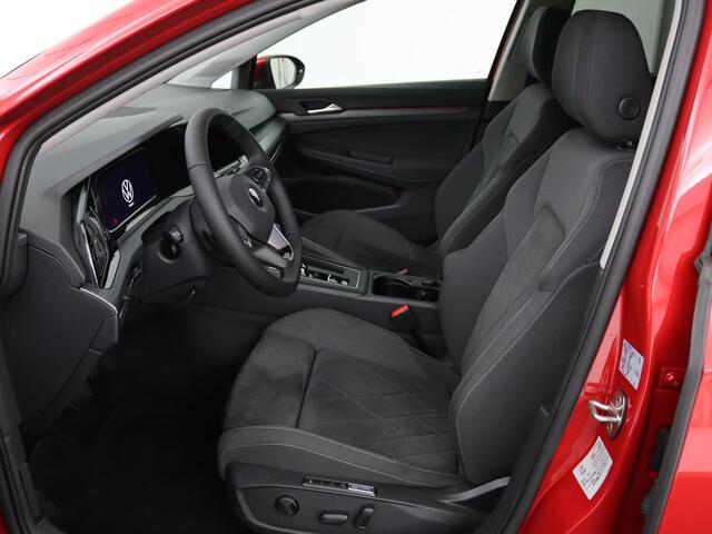 Volkswagen GOLF 1.4 eHybrid Style | Stoel & stuurverwarming | Massage | Carplay | Memory | Achterbankverwarming | Adaptive cruise | Park Assist | Sfeerverlichting | Navigatie | Full LED | PHEV