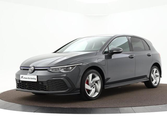 Volkswagen GOLF 1.4 245pk DSG eHybrid GTE · Navigatie · Keyless · Head-Up Display · Apple/Android Car Play · Sportstoelen · Parkeerassistent · Sfeerverlichting · Garantie t/m 20-01-2027 of 100.000km