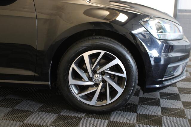 Volkswagen GOLF Variant 1.0 TSI Trendline |Navi|Carplay| *Pinksteren Geopend*