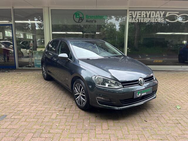 Volkswagen GOLF 1.2 TSI CON. Allstar