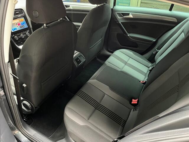 Volkswagen GOLF 1.2 TSI CON. Allstar
