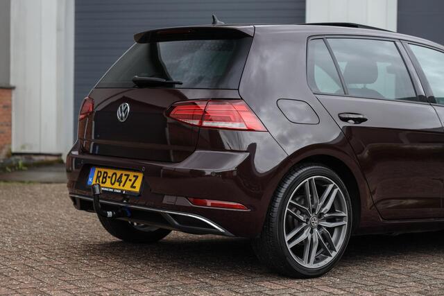 Volkswagen GOLF TSI DSG Highline ? Pano ? LED ? ACC