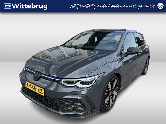 Volkswagen GOLF 1.4 eHybrid GTE / AUTOMAAT/ 245 PK/ 18" LMV/ APP-CONNECT/ PARK. SENSOREN + CAMERA/ RIJ-MODI/ STOEL-STUUR VERWARM./ ADAPT. CRUISE/ DIGITAL DASH/ CLIMA/ DAB