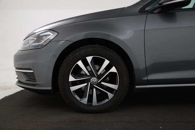 Volkswagen GOLF 1.0 TSI Comfortline 5 Deurs, Apple carplay, Adaptive cruise, Climate,