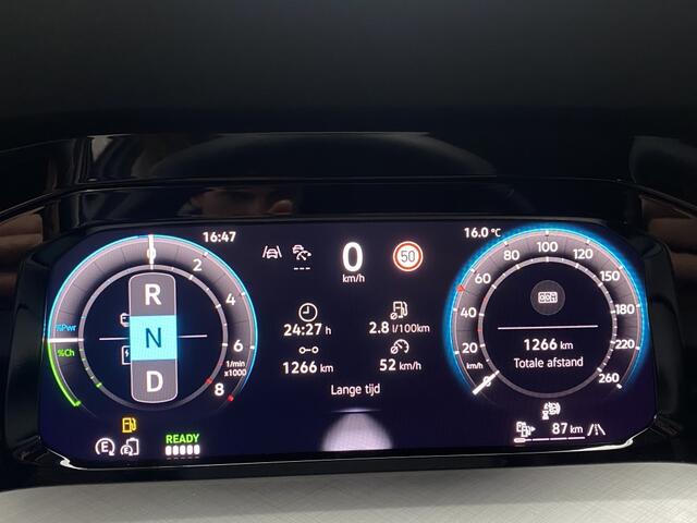 Volkswagen GOLF 1.5 eHybrid Life Edition 204PK DSG Adaptieve Cruise Controle, Na