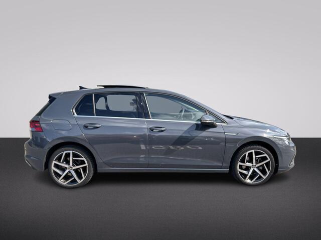 Volkswagen GOLF 1.5 TSI Style