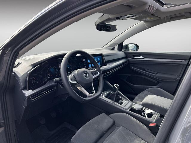 Volkswagen GOLF 1.5 TSI Style
