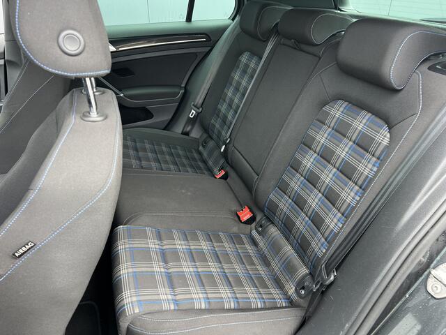 Volkswagen GOLF 1.4 TSI GTE Connected Series | BTW | PDC | Apple/Android auto | Hybride