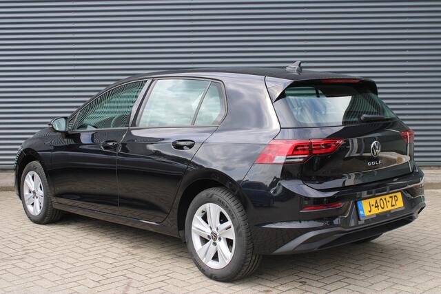 Volkswagen GOLF 1.0 TSI Life Business NL-Auto Navigatie Stuur-stoelverwarming CarPlay