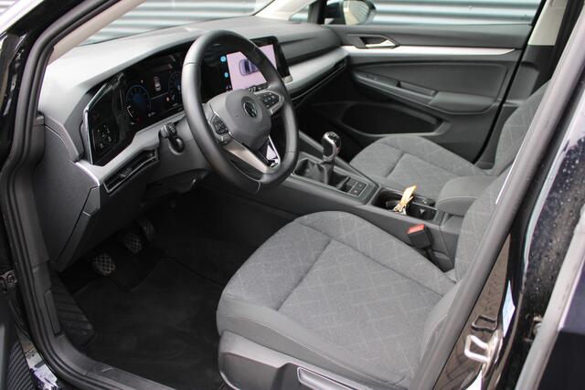 Volkswagen GOLF 1.0 TSI Life Business NL-Auto Navigatie Stuur-stoelverwarming CarPlay