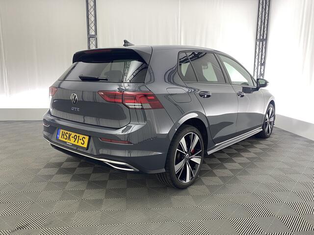 Volkswagen GOLF 1.4 eHybrid GTE Automaat | Apple Carplay | Navi | ACC | DAB | Ambient Lighting |