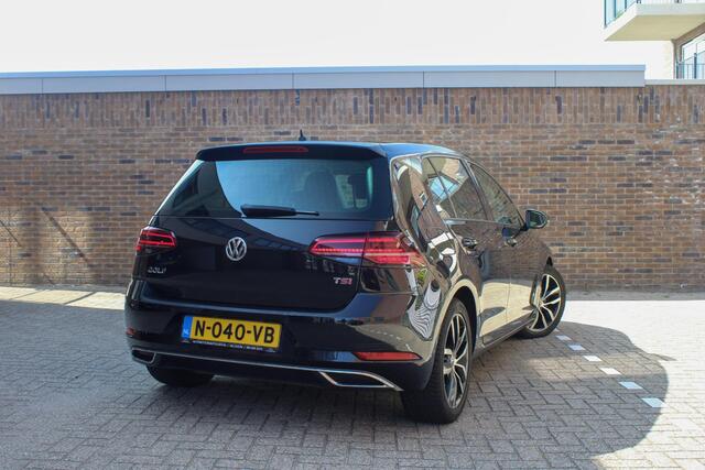 Volkswagen GOLF 1.4 TSI Highl Busi R-line | ACC | Camera | Stoel VW | Carplay