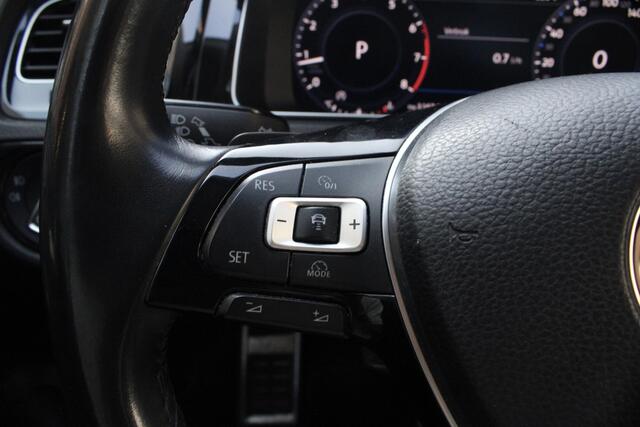 Volkswagen GOLF 1.4 TSI Highl Busi R-line | ACC | Camera | Stoel VW | Carplay