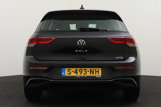 Volkswagen GOLF 1.5 eTSI Aut. Life Business Carplay Adapt. Cruise Memory Sfeerverlichting