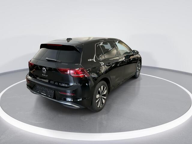 Volkswagen GOLF 1.5 Tsi 115pk Life Edition · Apple/Android Car Play · Elek. Trekhaak · Navi · P-Sensoren · 16'' Inch ·